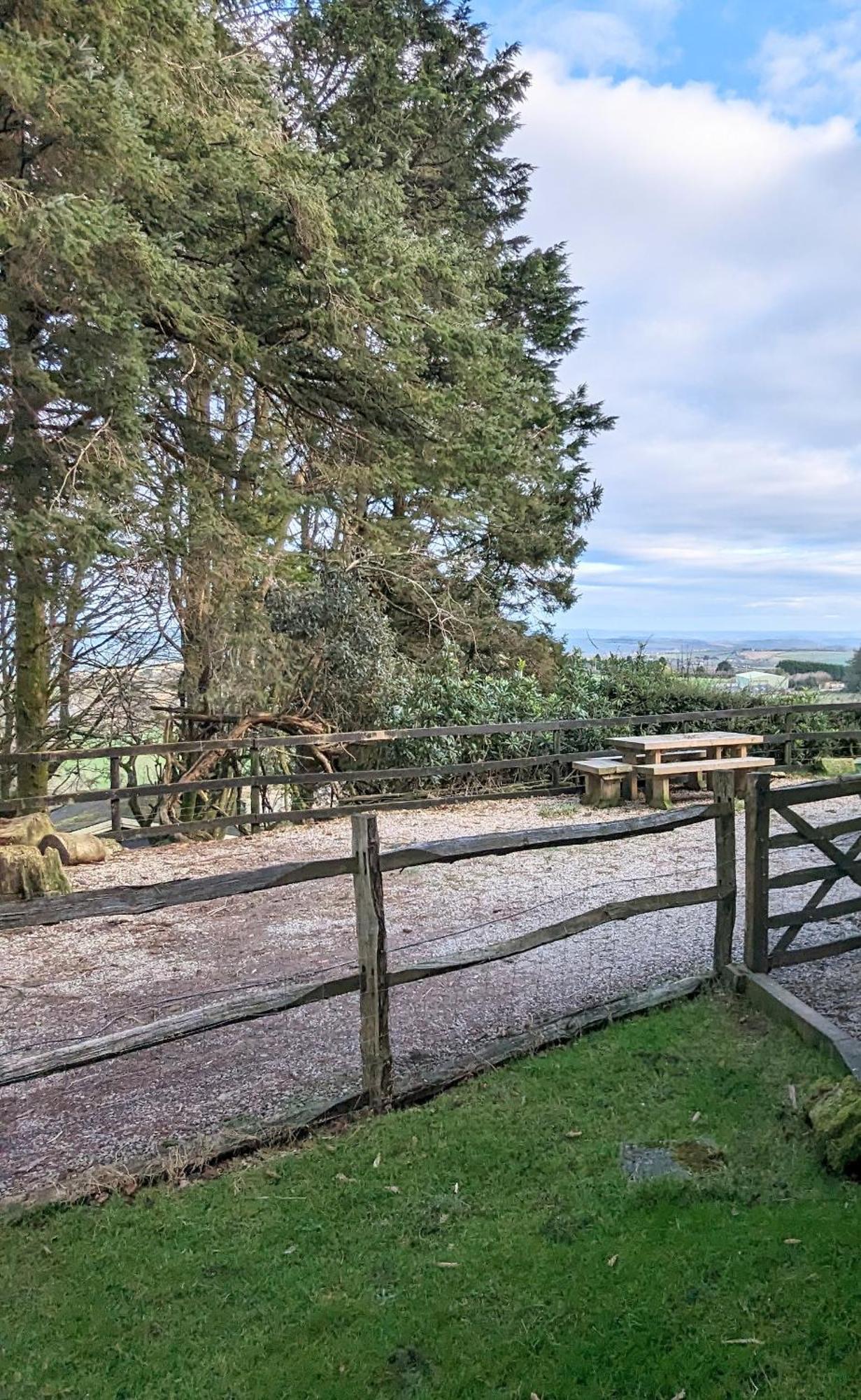 Wheal Tor Hotel & Glamping Liskeard Exteriör bild