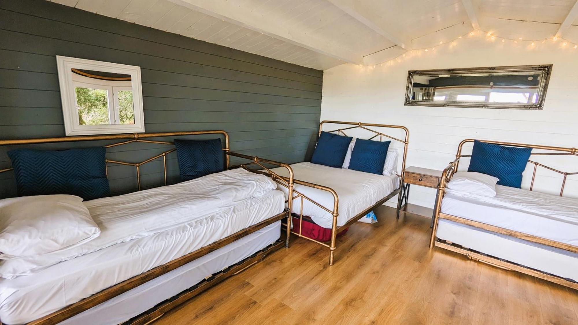 Wheal Tor Hotel & Glamping Liskeard Exteriör bild